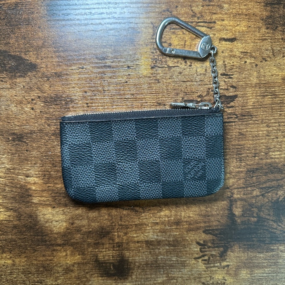 Louis Vuitton Damier Graphite Key Pouch - Picture 1 of 16